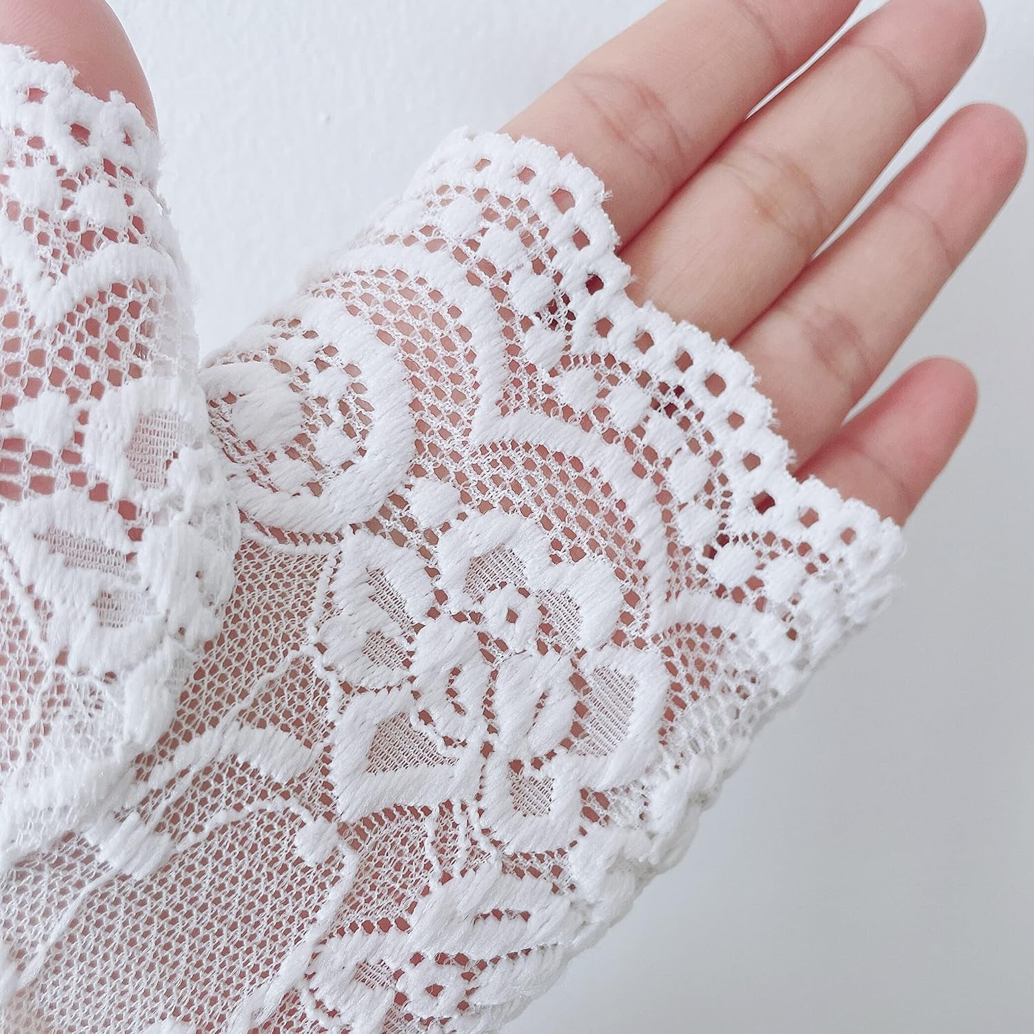 Women Short Lace Gloves Sunblock Fingerless Bridal Wrist Gloves Opera Evening Wedding Tea Party Prom Cosplay 1920S